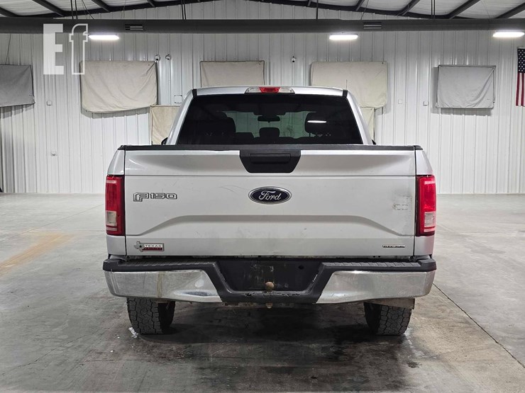 2015-ford-f150-xlt-image-8