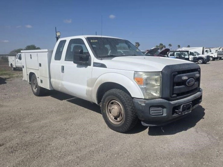 2015-ford-f250-image-2