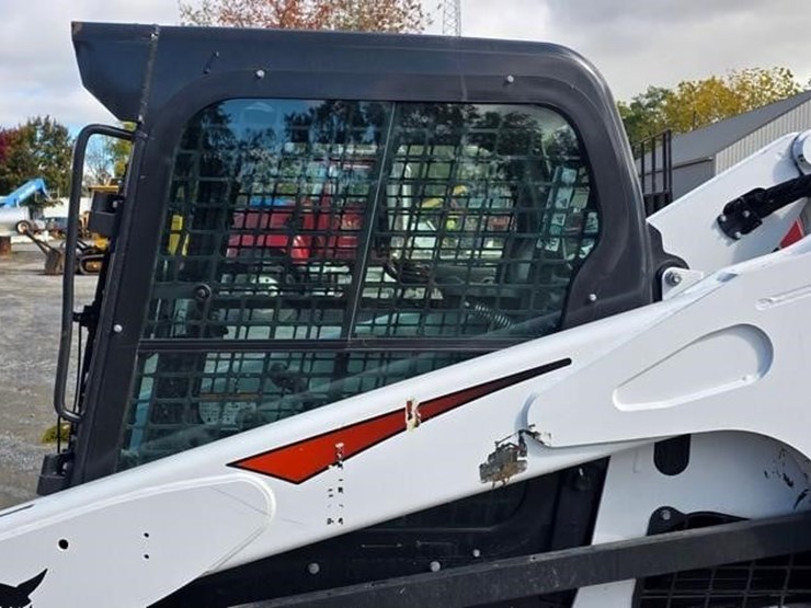 2023-bobcat-s740-image-28