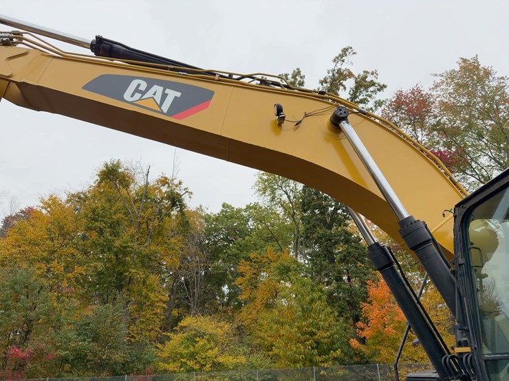 2012-caterpillar-329el-image-15