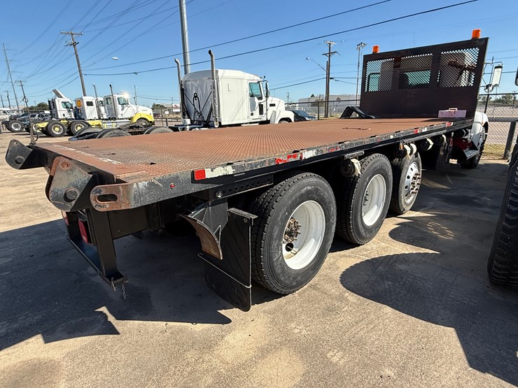 2020-kenworth-t370-image-4