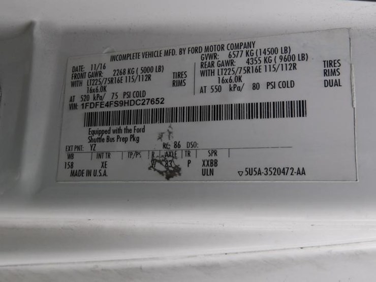 2017-ford-e450-image-28