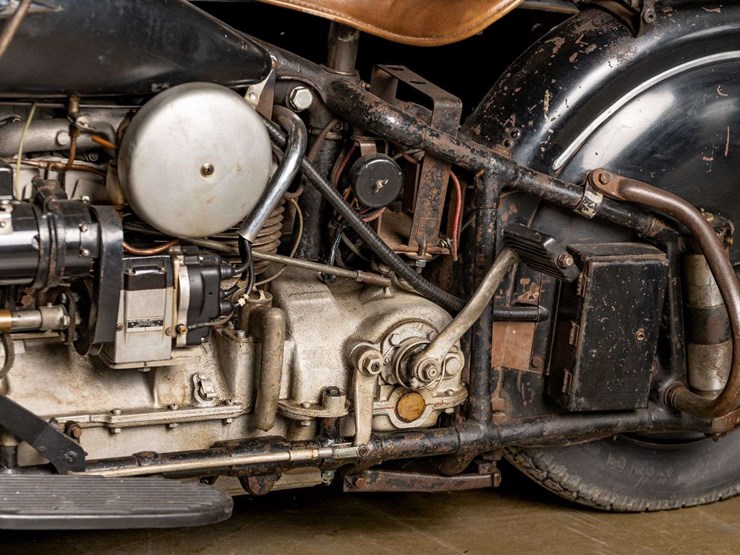 1941-indian-four-sidecar-motorcycle-image-18