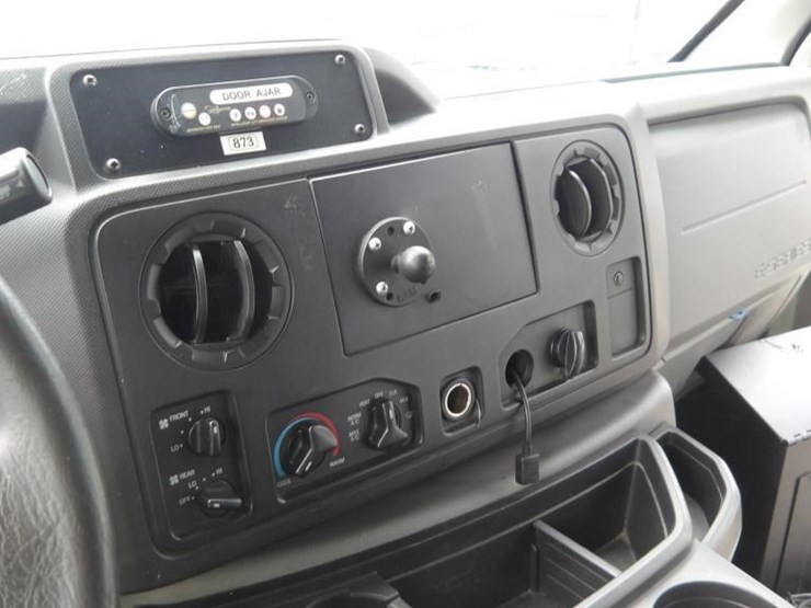 2016-ford-e450-image-22