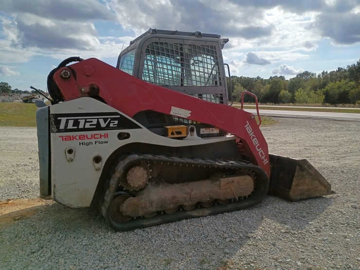 2017-takeuchi-tl12v2-image-8