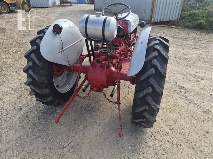 ford-8n-image-6
