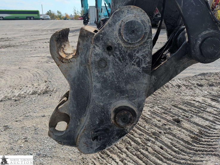 2010-john-deere-450-image-10