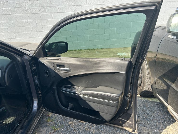 #10592-•-*inop-2016-dodge-charger-sedan-2c3cdxat1gh229008-inv#10592-image-39
