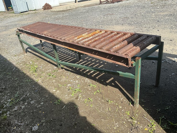 #182-•-gravity-roller-conveyor-image-3