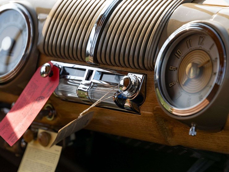 1947-ford-super-deluxe-woody-wagon-image-116