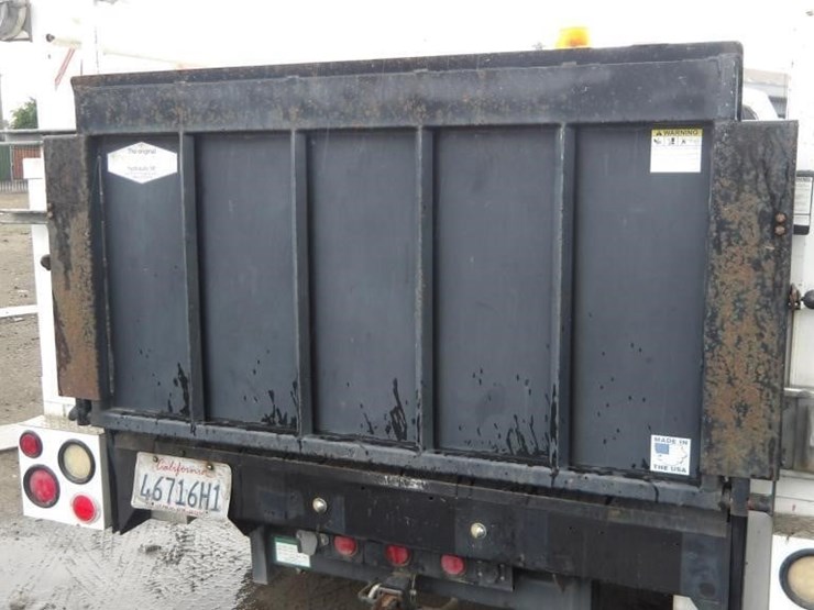 2011-ford-f550-image-10