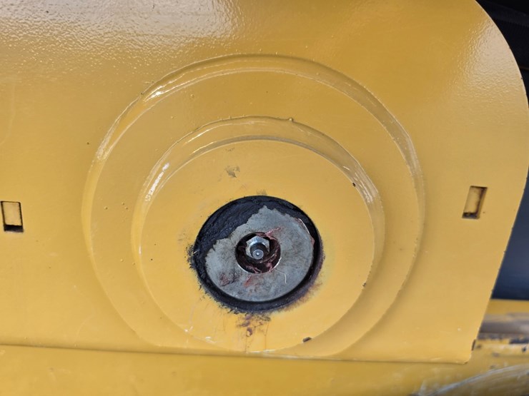 deere-333g-image-83