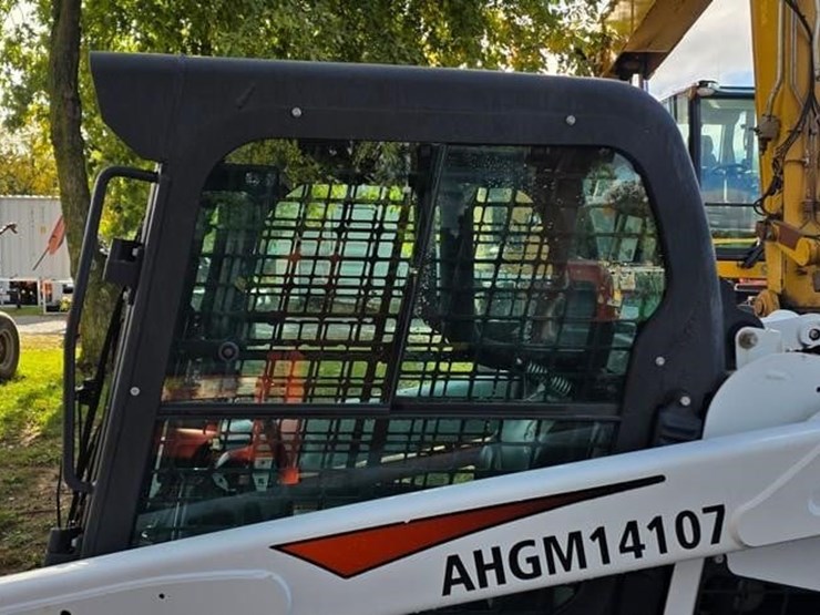 2018-bobcat-s550-image-28