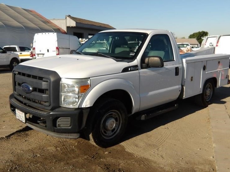 2015-ford-f250-image-1