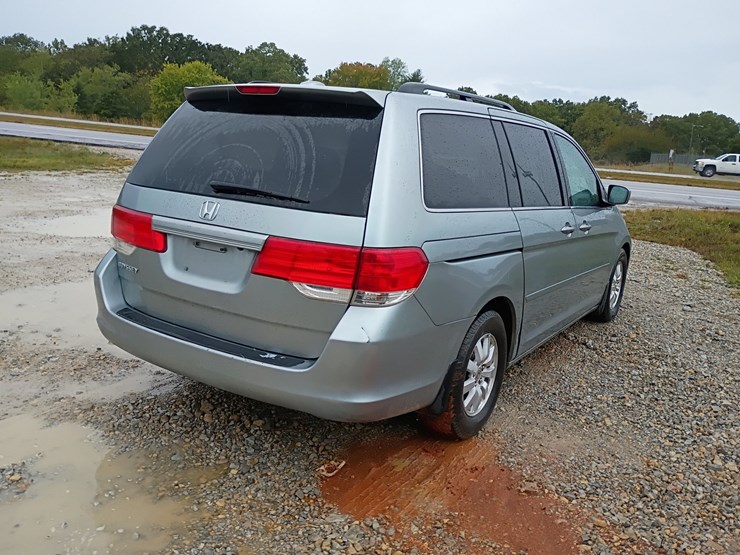 2008-honda-odyssey-image-7