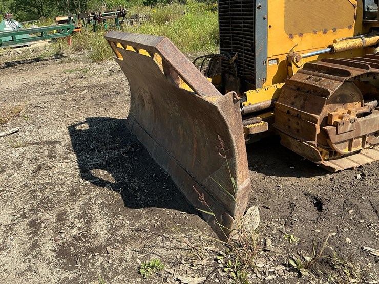 deere-650j-lt-image-17