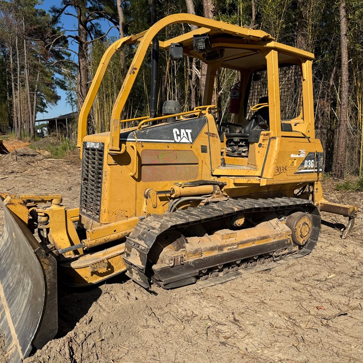 CATERPILLAR D3G XL