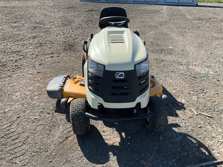 cub-cadet-1050-image-2