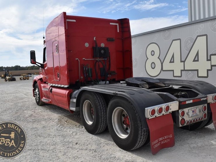 2014-peterbilt-579-image-6
