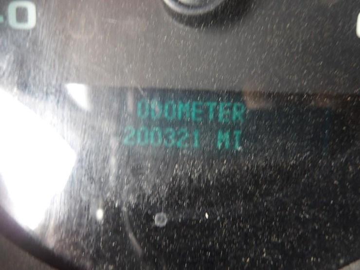 2013-chevrolet-silverado-3500-image-13