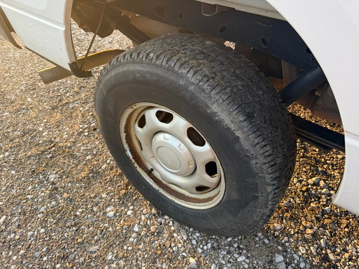 2014-ford-f150-image-16