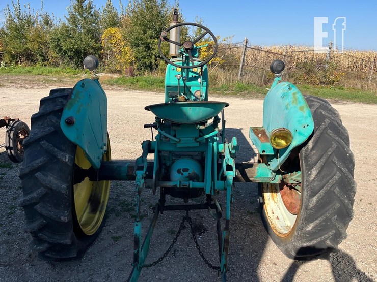 1955-oliver-tractor-8223-image-3