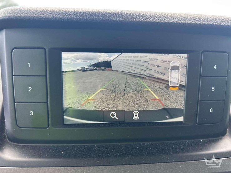 2020-ford-transit-connect-image-14