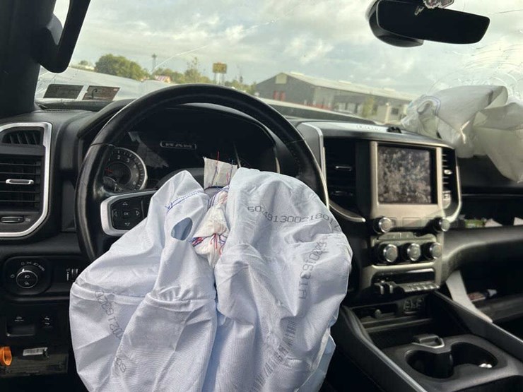 2020-dodge-ram-1500-image-8