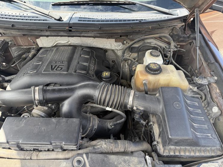 2011-ford-f150-lariat-image-19