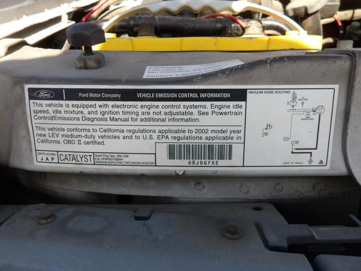 2002-ford-e350-image-8