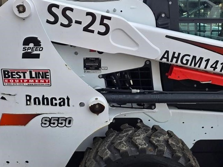 2018-bobcat-s550-image-15
