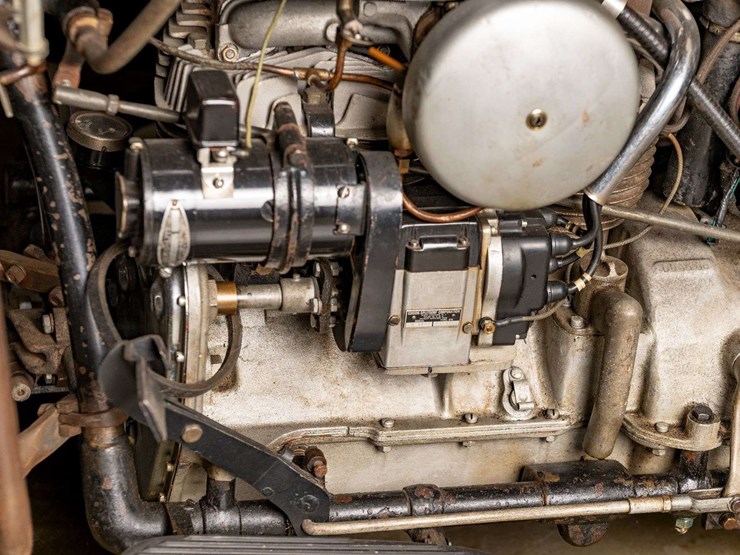 1941-indian-four-sidecar-motorcycle-image-20