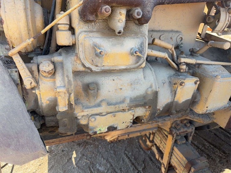caterpillar-d7-image-22