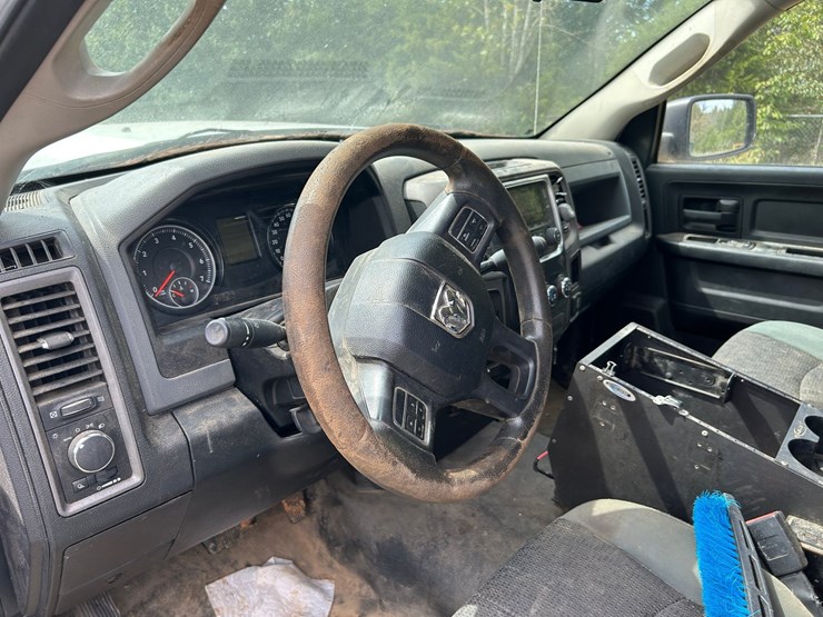 2014-dodge-1500-image-57