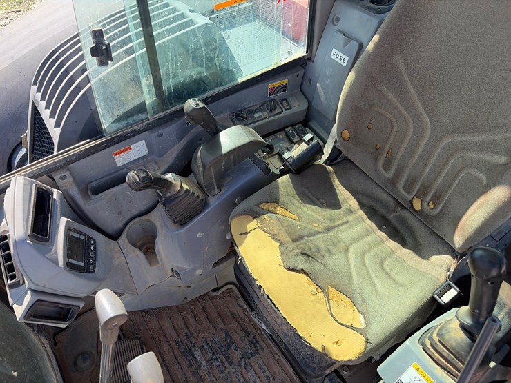 kubota-kx080-4-image-30