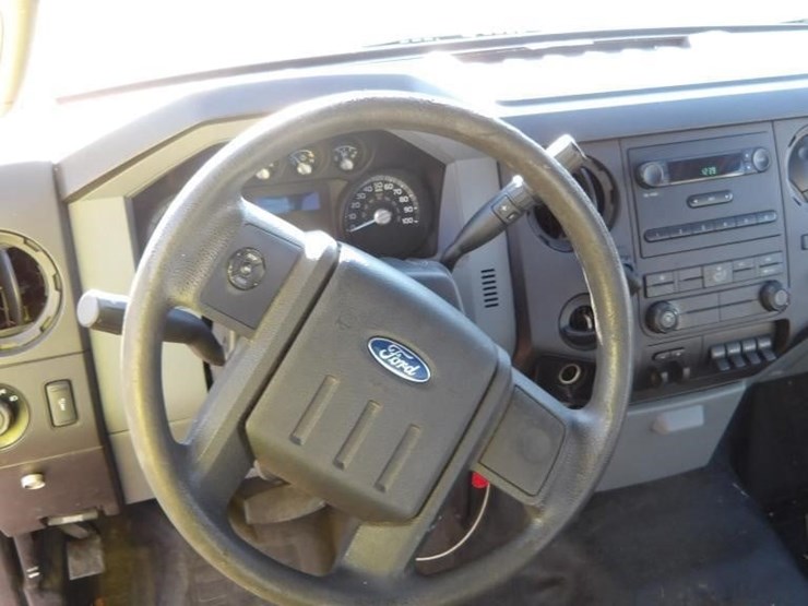 2015-ford-f250-image-14