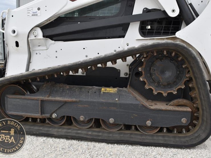 2025-bobcat-t650-image-13