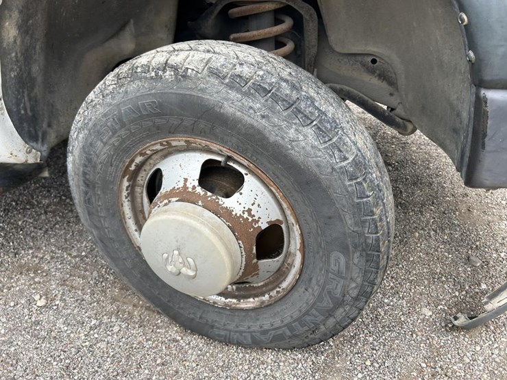 2007-dodge-ram-3500-image-16