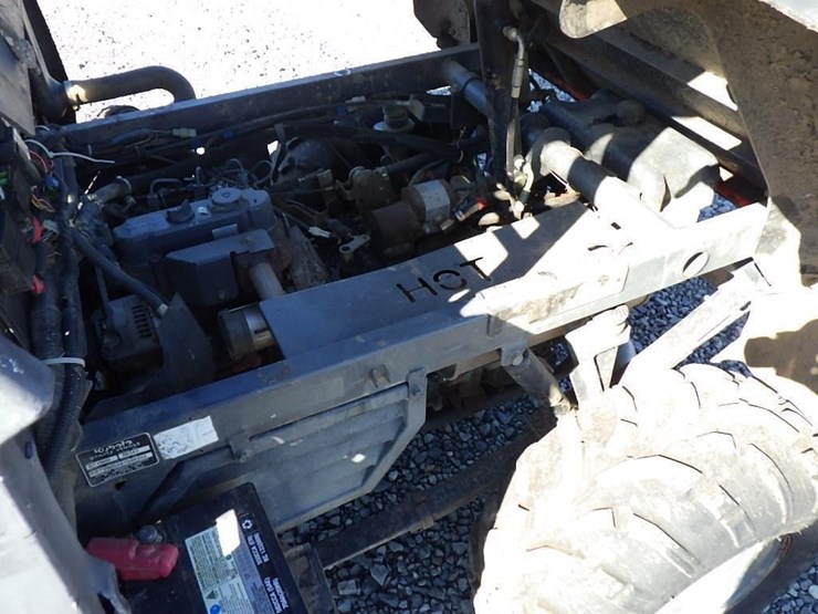 2006-kubota-rtv900-image-14
