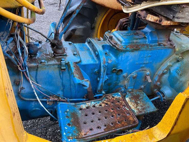 ford-4500-image-24