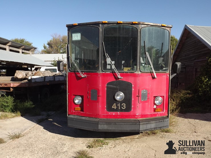 1988-gmc-trolley-bus-image-2