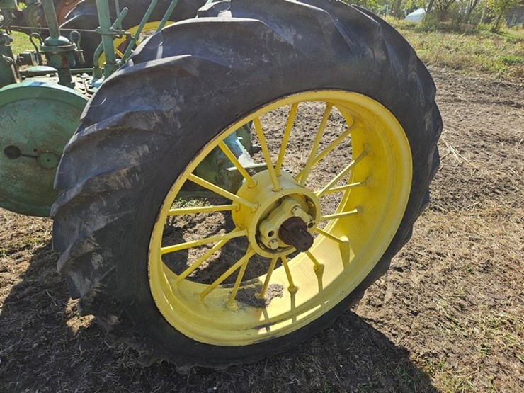 john-deere-model-a-image-15