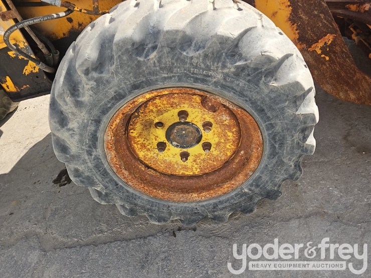jcb-407b-image-8