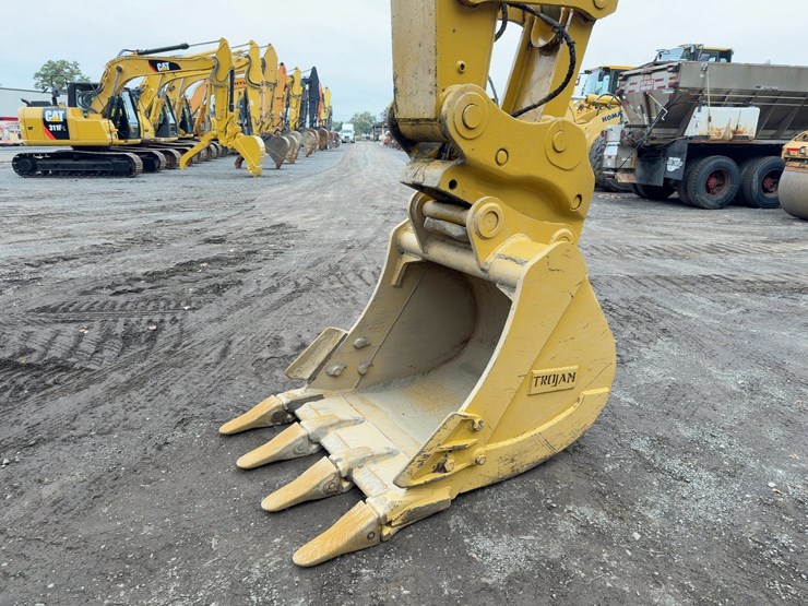 2012-caterpillar-329el-image-9
