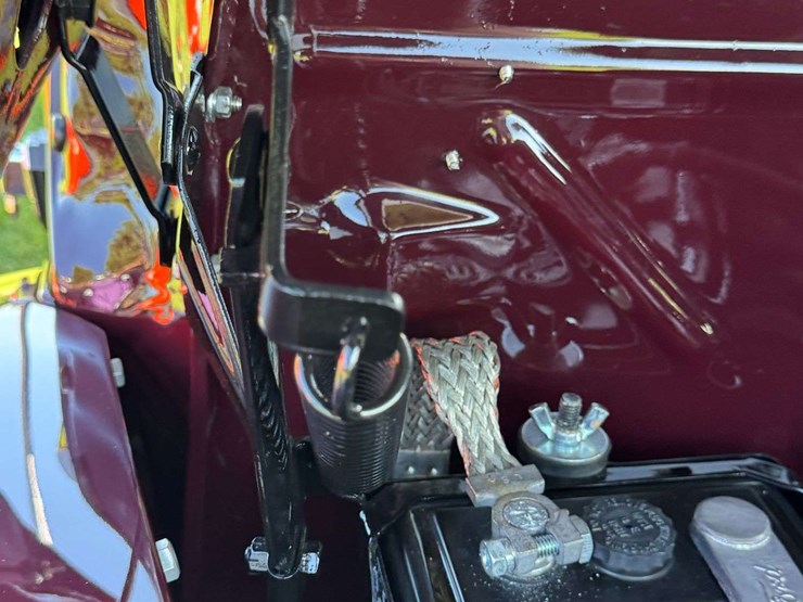 1947-ford-super-deluxe-sportsman-image-84