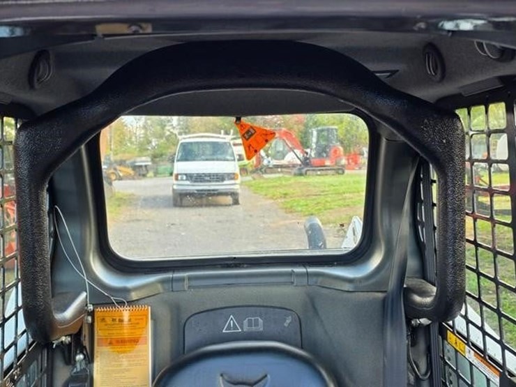 2018-bobcat-s550-image-47