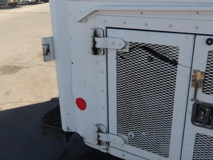 2008-workhorse-w62-image-7