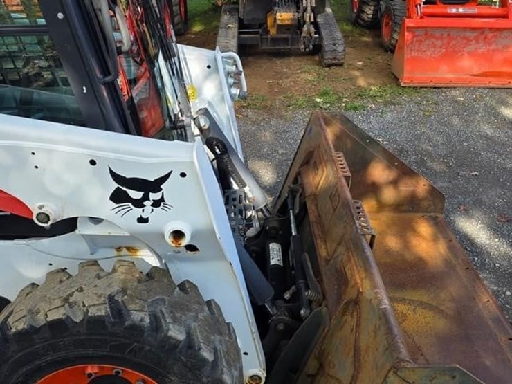 2018-bobcat-s550-image-9
