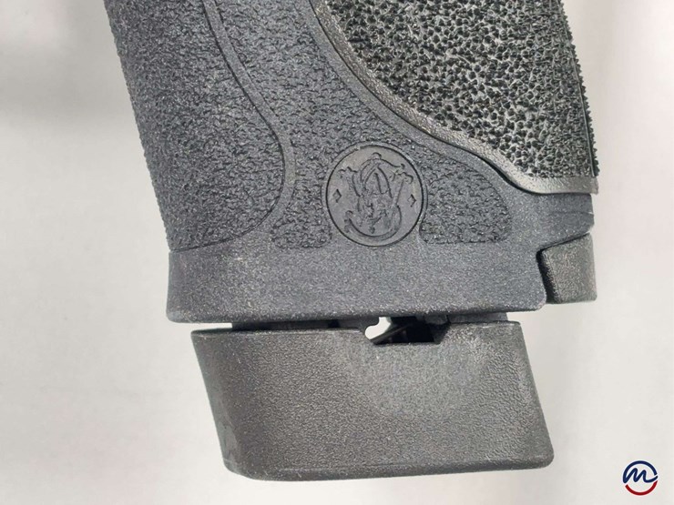 smith-&-wesson-fpc-m&p-.22-lr-rifle-sn#-eha0478,-3-total-mags,-grips,-manual,-in-original-box-image-9