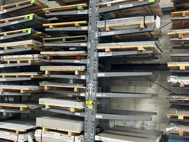 dual-sided-cantilever-rack,-16'x-44"-x-105"-(no-contents)-image-1